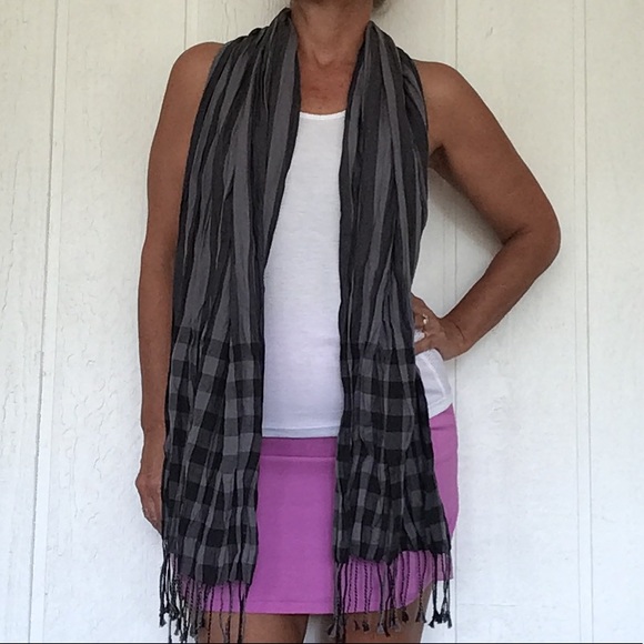STRIPED AND CHECKED OVERSIZED SCARF - Picture 3 of 7